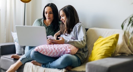 Parent talking to teen about vaping